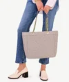 Sac fourre-tout en tissu matelassé Spade Flower – Image 2